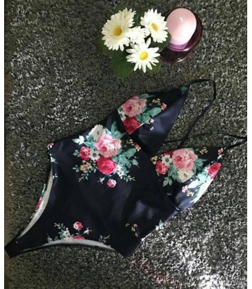 BODY TRIANGULO ESTAMPADO