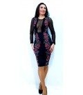 Vestido con dibujos bordados